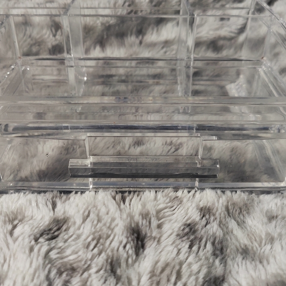 Clear Acrylic Storage Organizer - Picture 3 of 5
